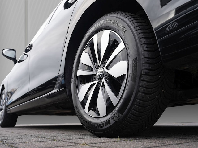 Volkswagen Golf 1.5 TSI Golf VIII Variant