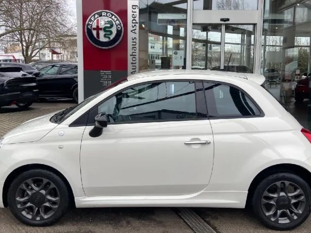 Fiat 500 Hey Google