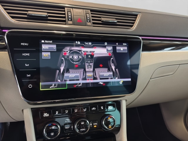 Skoda Superb 2.0 TDI Combi