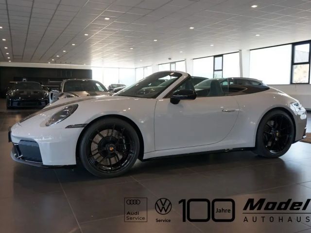 Porsche 992 Cabrio Carrera GTS