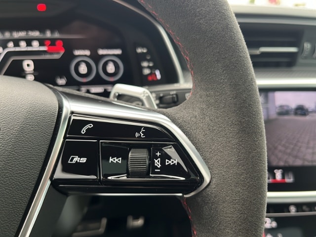 Audi RS6 Avant Quattro