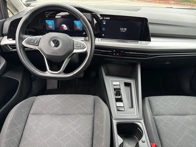 Volkswagen Golf DSG Life Variant