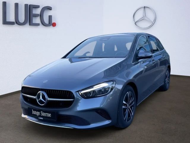 Mercedes-Benz B 180 Progressive Sedan
