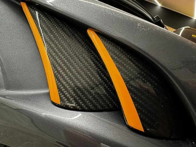 McLaren Artura Spider