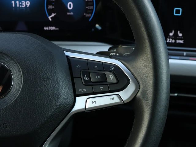 Volkswagen Golf 1.5 eTSI DSG Golf VIII