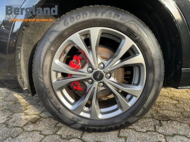Ford Kuga ST Line X