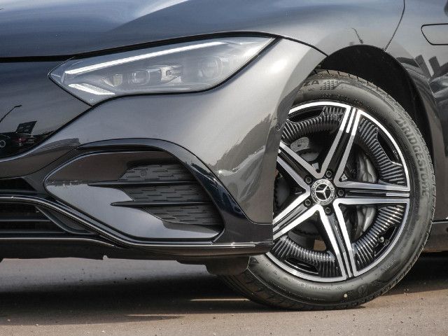 Mercedes-Benz EQE 350 Sedan