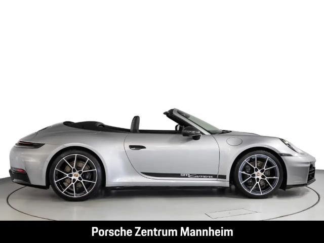 Porsche 992 Cabrio Carrera
