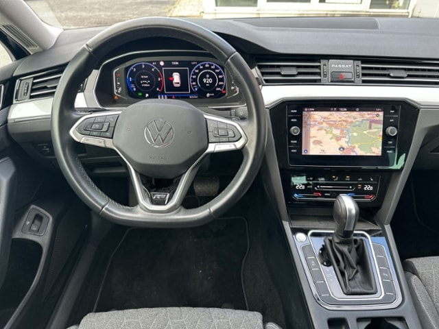 Volkswagen Passat 2.0 TDI DSG R-Line Variant