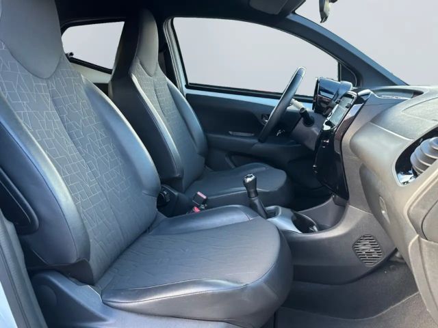 Toyota Aygo Hatchback X-final