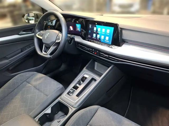 Volkswagen Golf 1.5 eTSI DSG Life