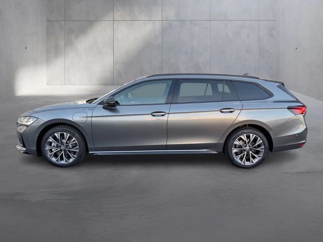 Skoda Superb Sportline iV