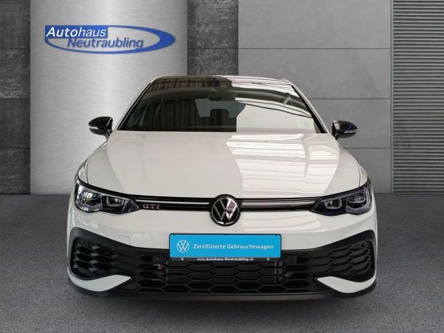 Volkswagen Golf 2.0 TSI DSG