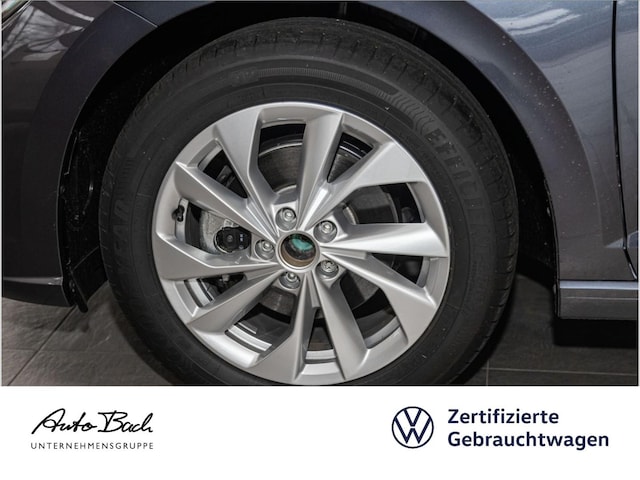 Volkswagen Polo 1.0 TSI DSG Style