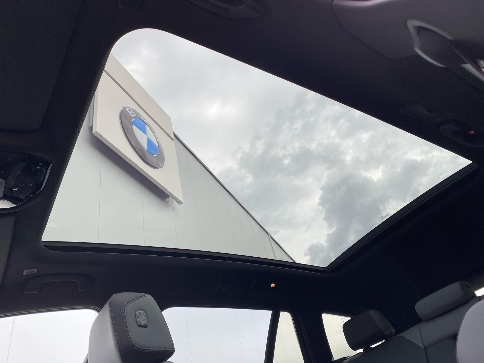 BMW i5 Touring