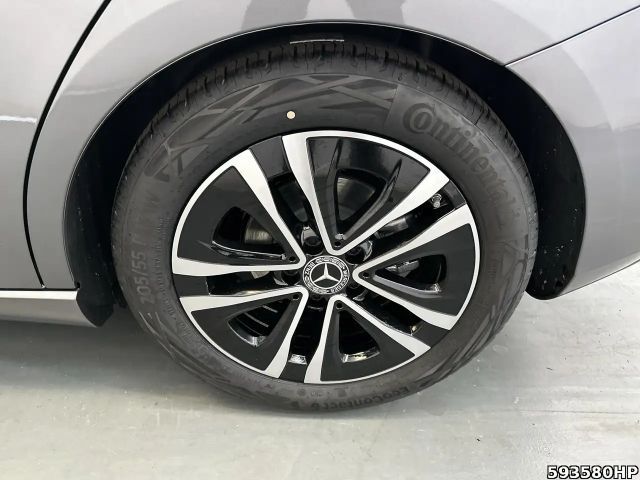 Mercedes-Benz B 180 Progressive