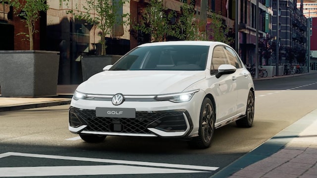 Volkswagen Golf Golf 1,5     R-L  BT110eTSID7F