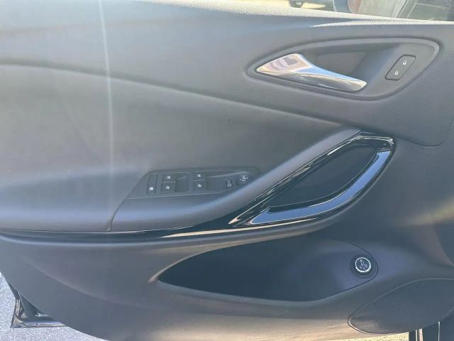 Opel Astra Sports Tourer Ultimate