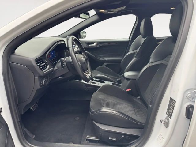 Ford Focus EcoBoost ST Line Wagon