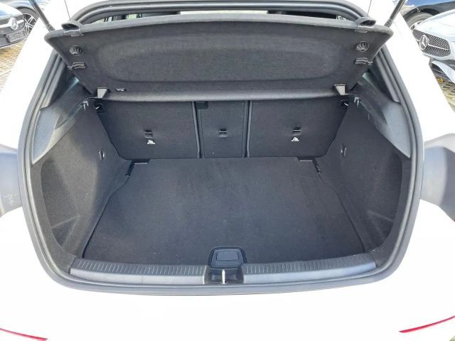 Mercedes-Benz A 180 Progressive