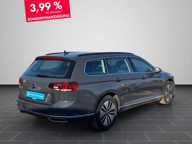 Volkswagen Passat GTE Variant