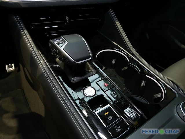 Volkswagen Touareg 4Motion R-Line