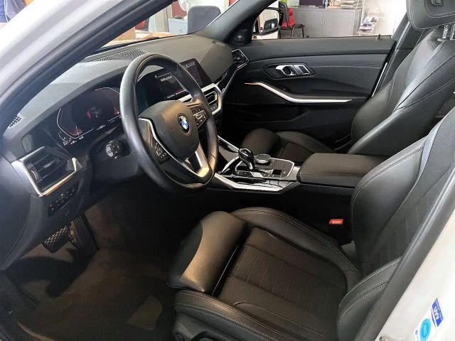 BMW 320 320d Sedan Sport Line