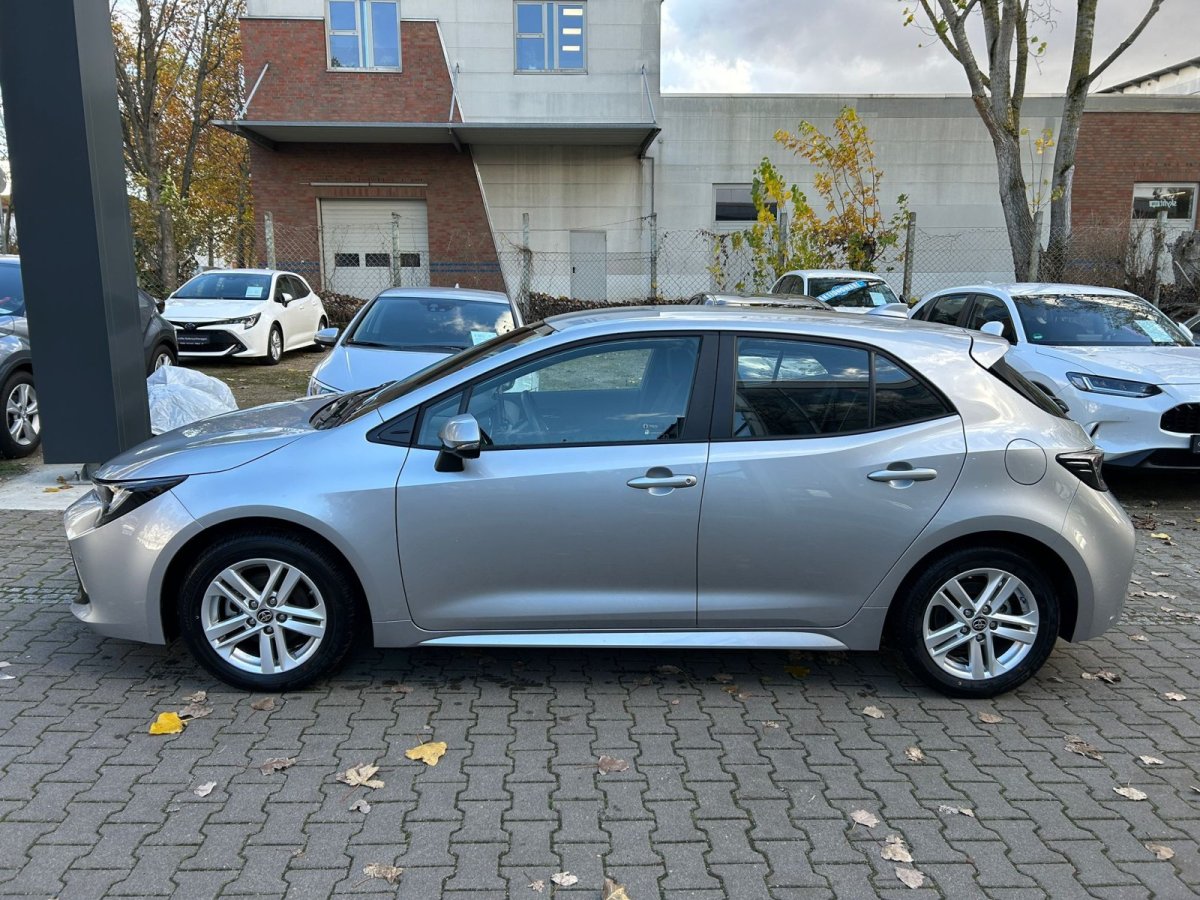 Toyota Corolla 5-deurs Basis Business