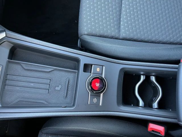 Volkswagen T-Roc 1.5 eTSI DSG Life