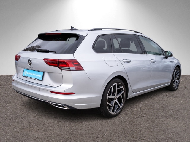 Volkswagen Golf DSG Style Variant