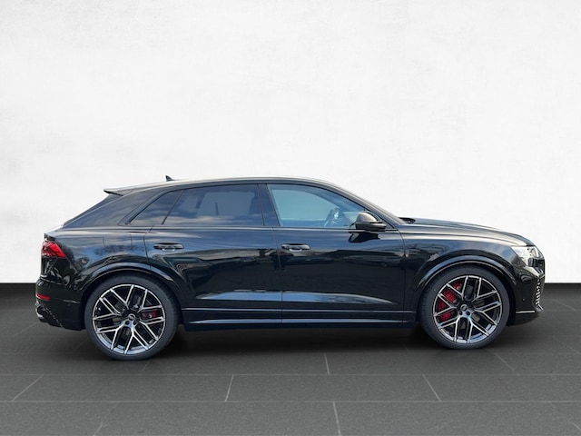 Audi RS Q8 Quattro