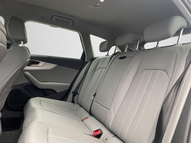 Audi A4 40 TDI Avant S-Tronic