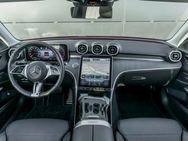 Mercedes-Benz C 180 AVANTGARDE Sedan