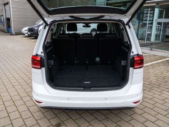 Volkswagen Touran 1.5 TSI DSG