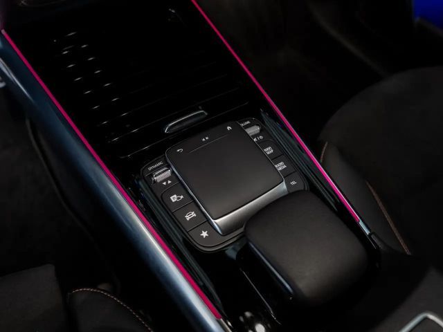 Mercedes-Benz GLA 200 AMG Line