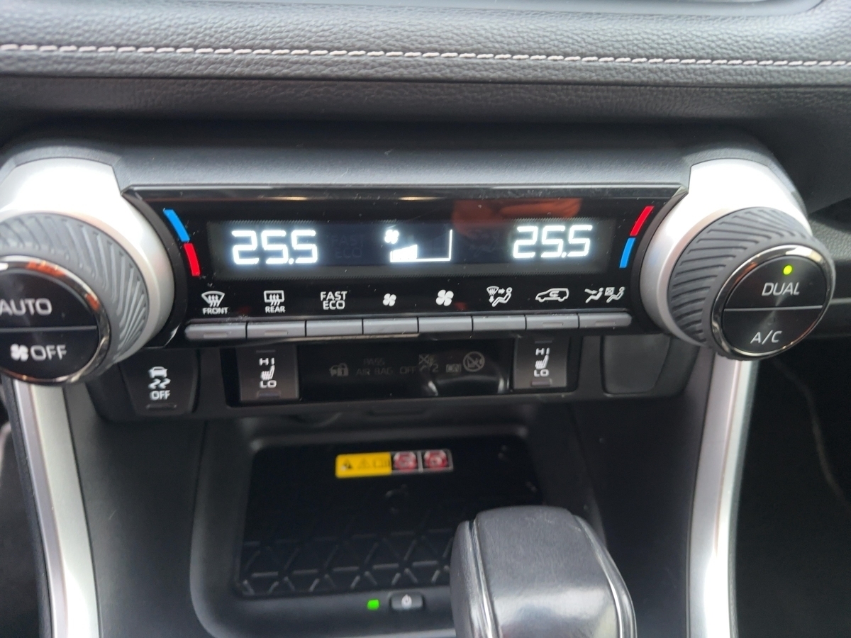 Toyota RAV4 5-deurs Team D Tech Pack