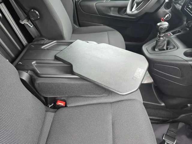 Opel Combo Cargo/AHK/DAB/Tempom./PDC/Garantie-01.2027