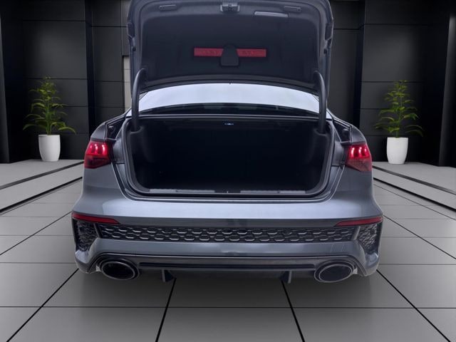 Audi RS3 Quattro S-Tronic Sedan