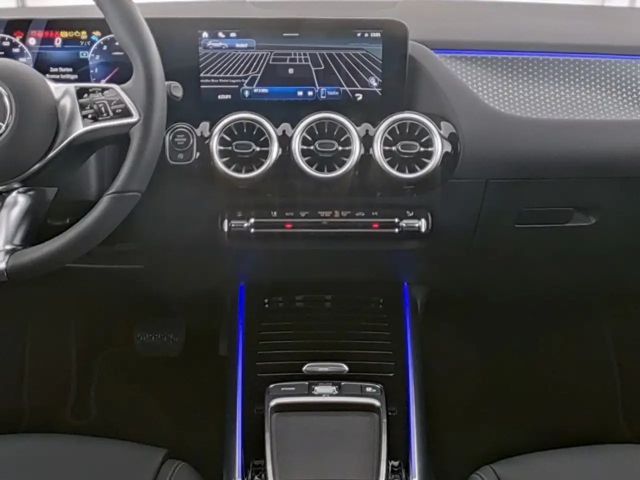 Mercedes-Benz GLA 200 Progressive