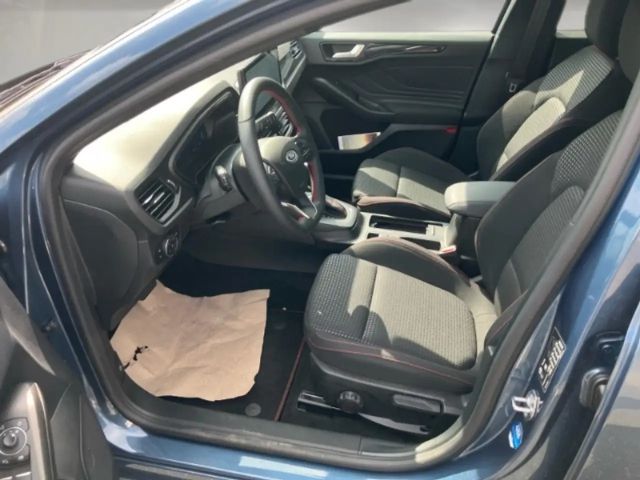 Ford Focus ST Line Wagon