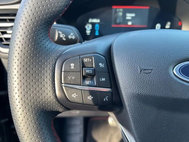 Ford Kuga Plug in Hybrid ST Line X