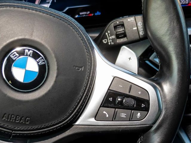 BMW 330 330d M-Sport Touring xDrive