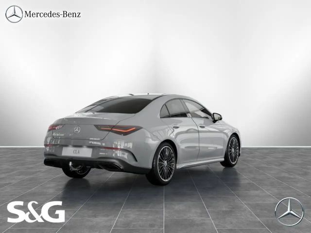 Mercedes-Benz CLA 200 AMG Line Coupé