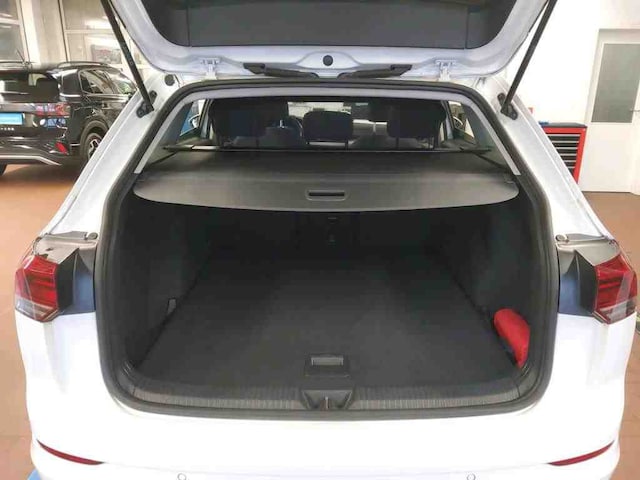 Volkswagen Golf 1.0 TSI Golf VIII Variant