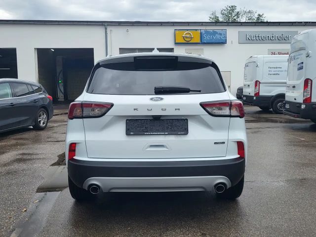 Ford Kuga Plug in Hybrid Titanium