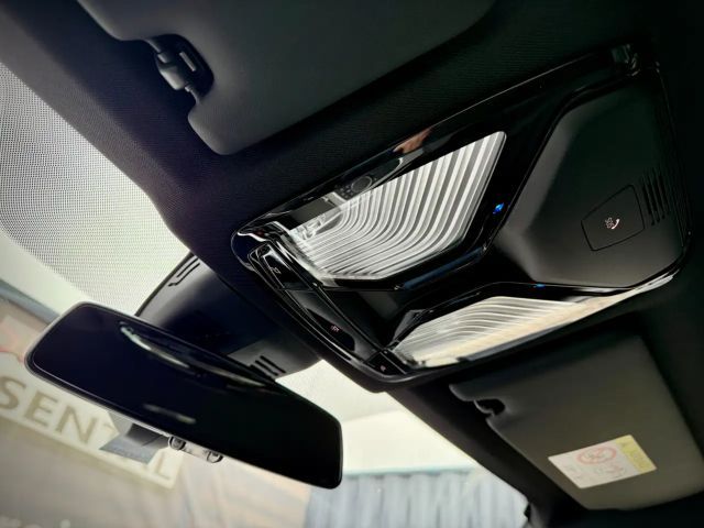 BMW 330 330e M-Sport xDrive