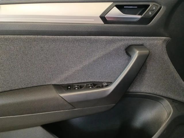 Volkswagen T-Roc 1.5 TSI DSG Move