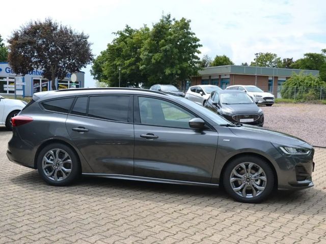 Ford Focus ST Line Wagon