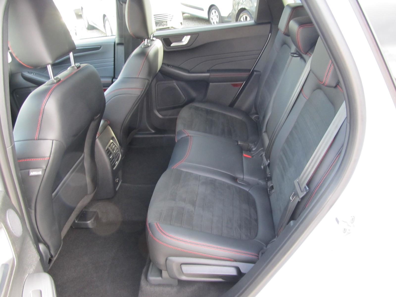 Ford Kuga 4x4 AWD Hybrid ST Line X