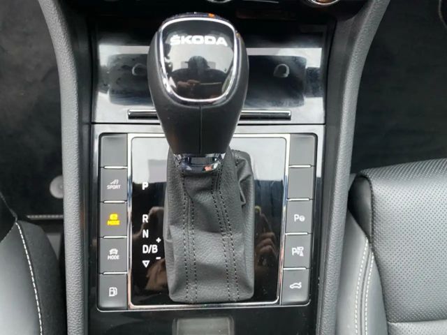 Skoda Superb 1.4 TSI Combi iV